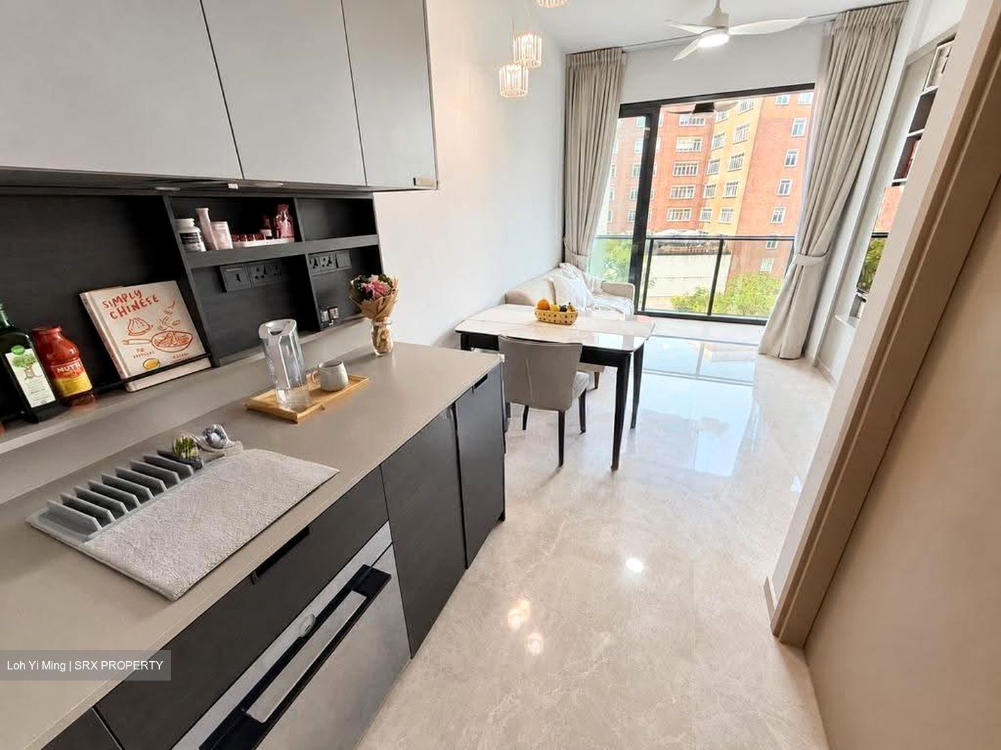 Haus On Handy (D9), Condominium #635070311